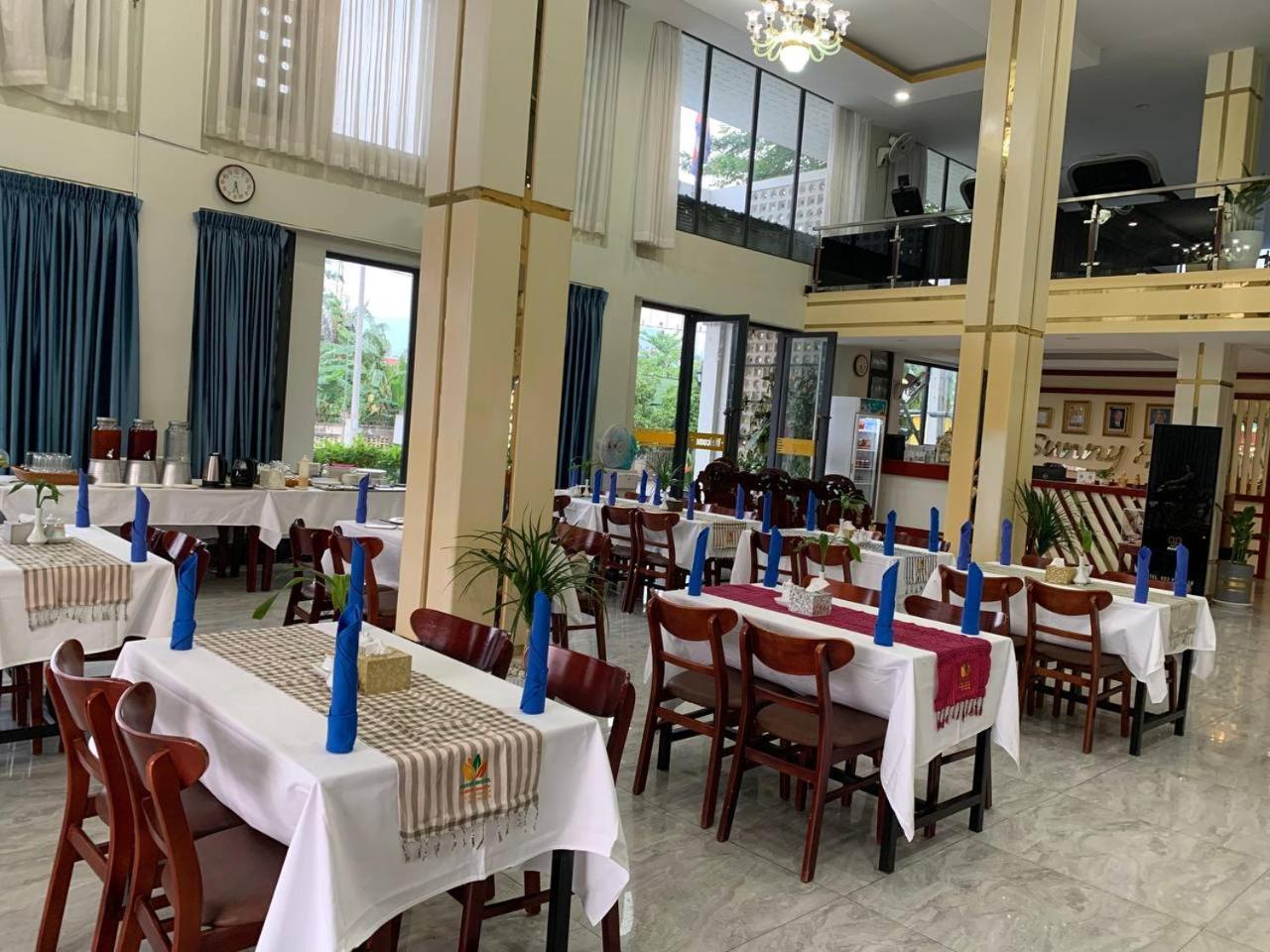 Kampot Sunny Hotel Exterior photo